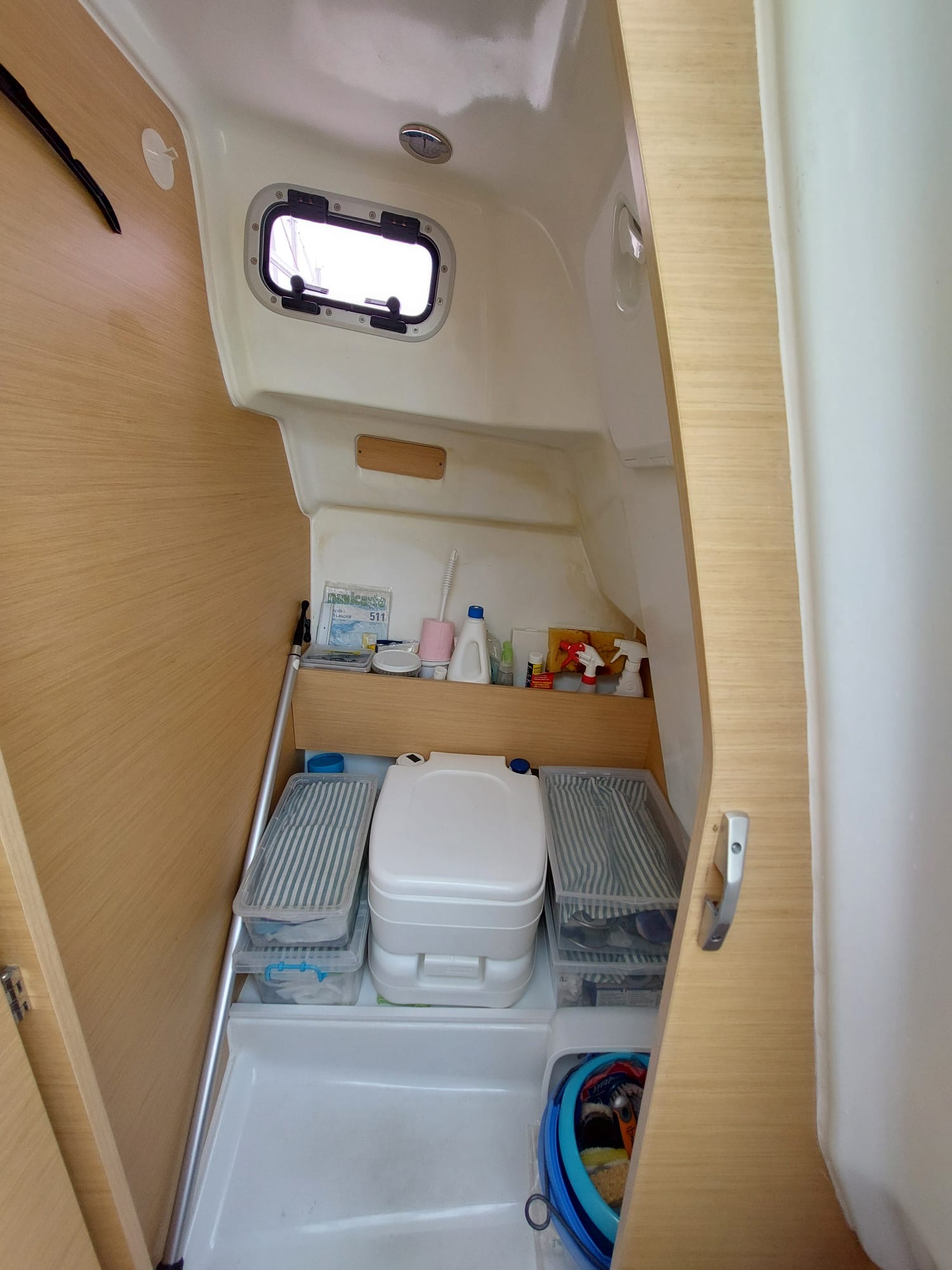 slider 11 Beneteau Flyer 750 Sun Deck